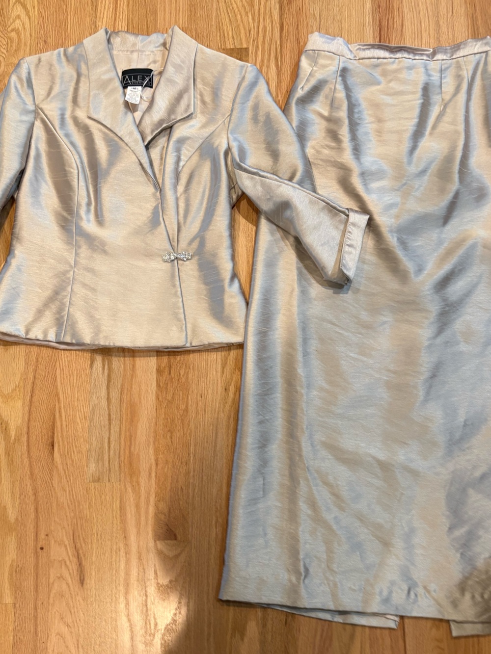 Alex Evenings Silver Champagne Jacket & Skirt Set Sz 10